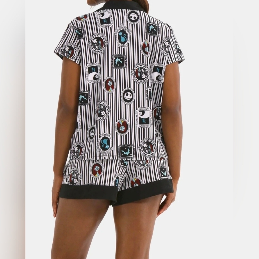Disney Nightmare Before Christmas Pajama Short Set NWT Jack Sally L - Picture 3 of 3